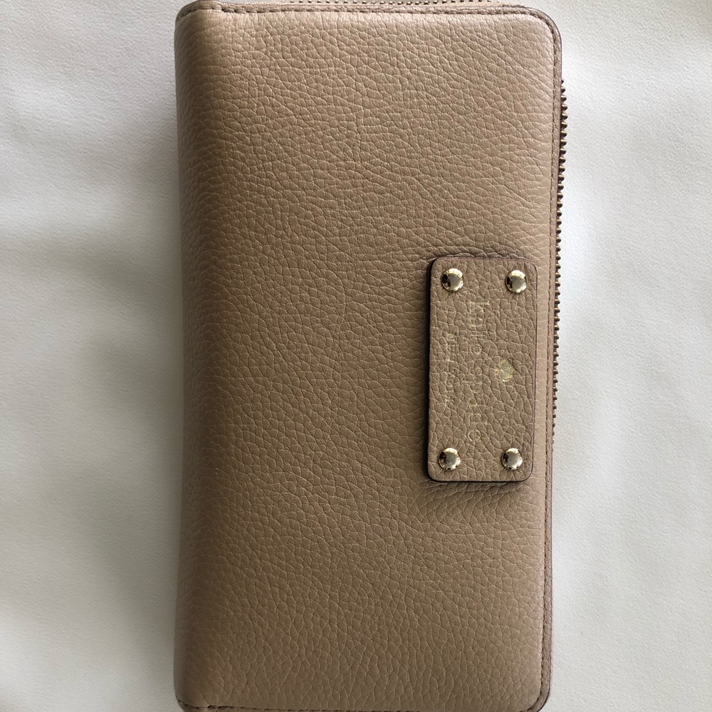 Kate Spade Wallet - Picture 11 of 16